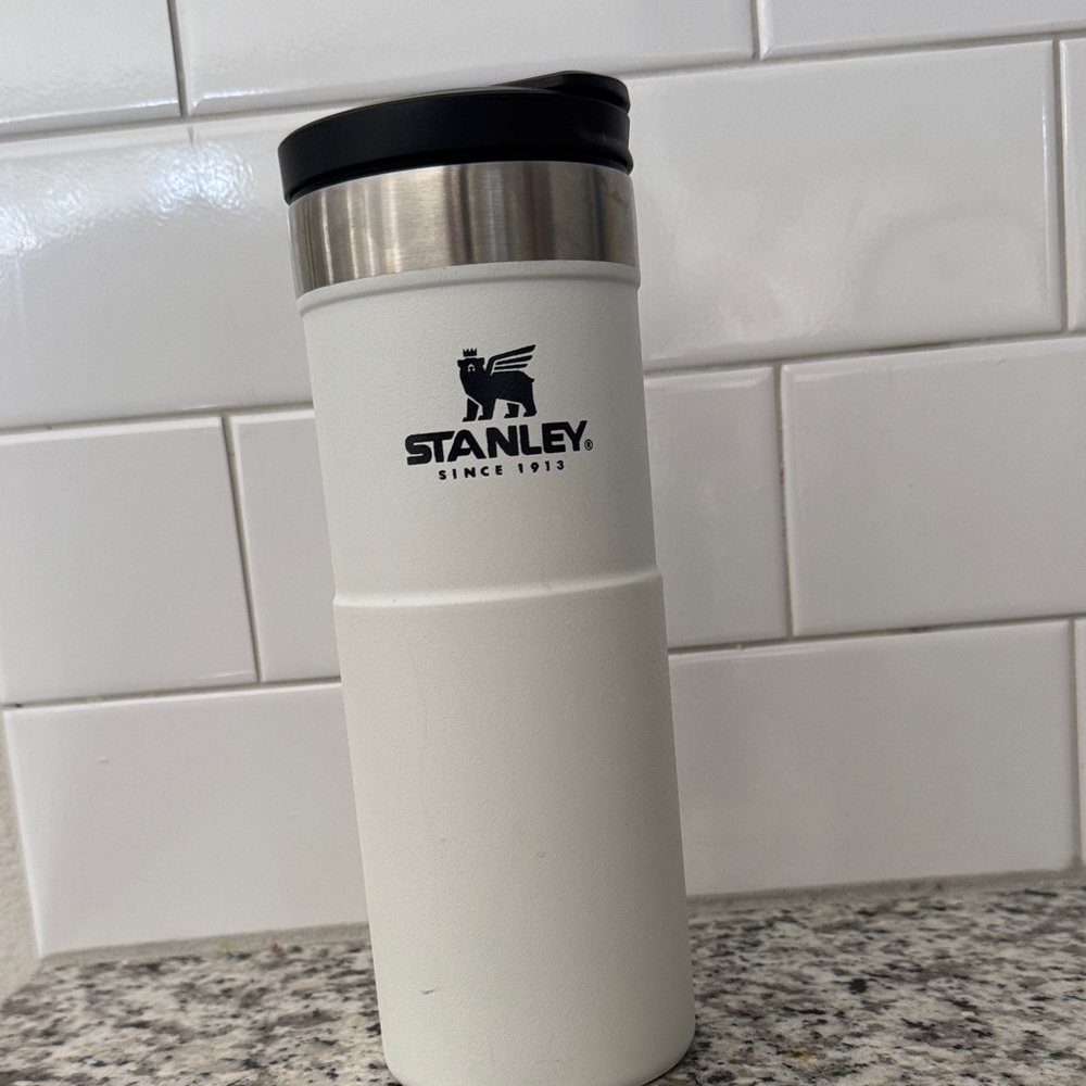 Stanley Classic White Tumbler with Black Lid